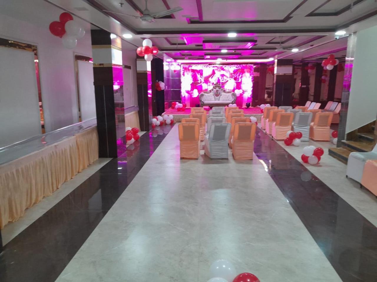 Rich Grand Hotel Agra  Kültér fotó