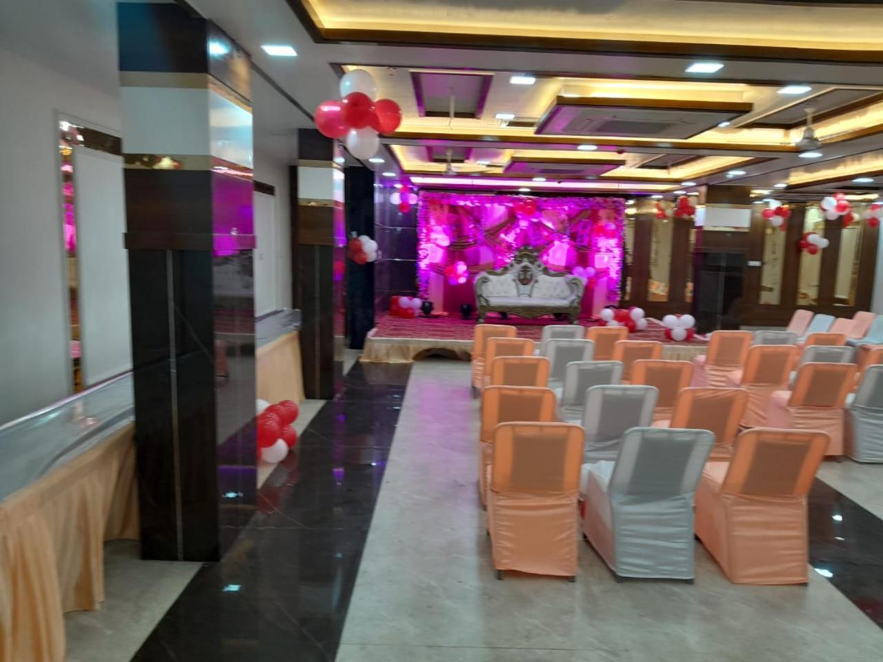 Rich Grand Hotel Agra  Kültér fotó
