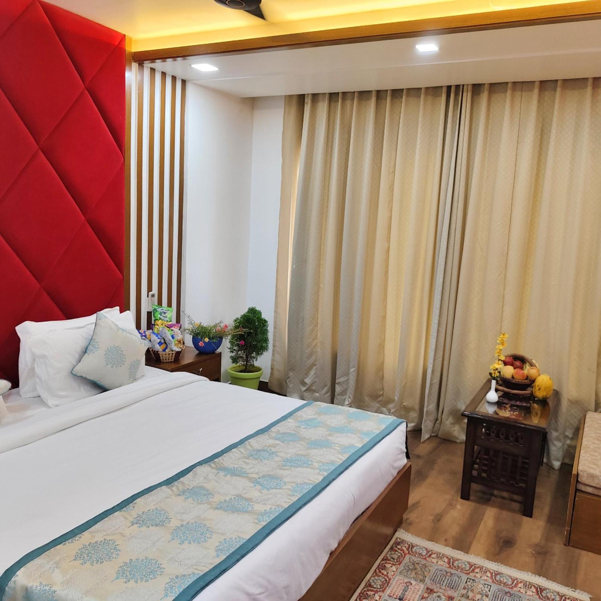 Rich Grand Hotel Agra  Kültér fotó