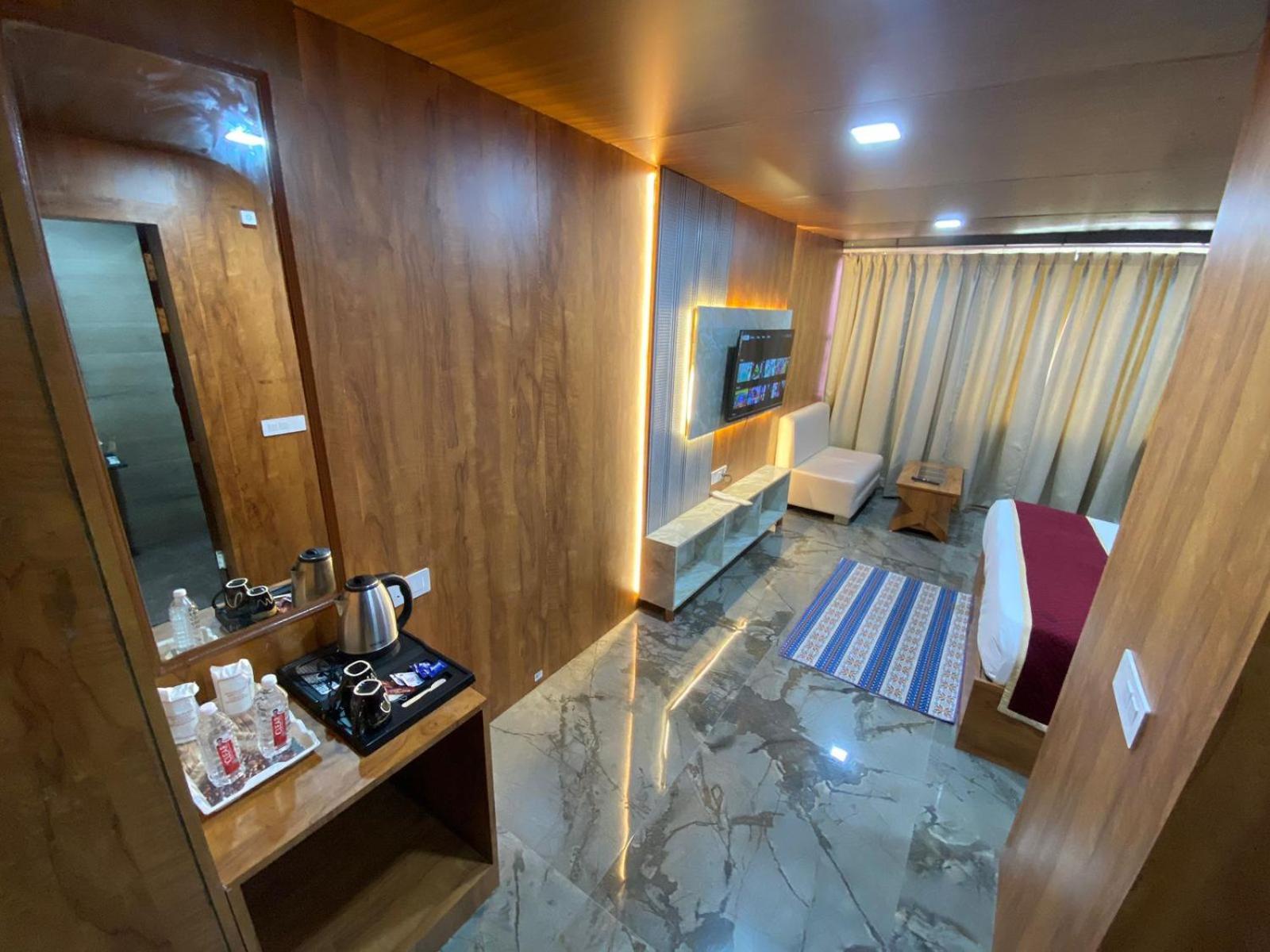 Rich Grand Hotel Agra  Kültér fotó